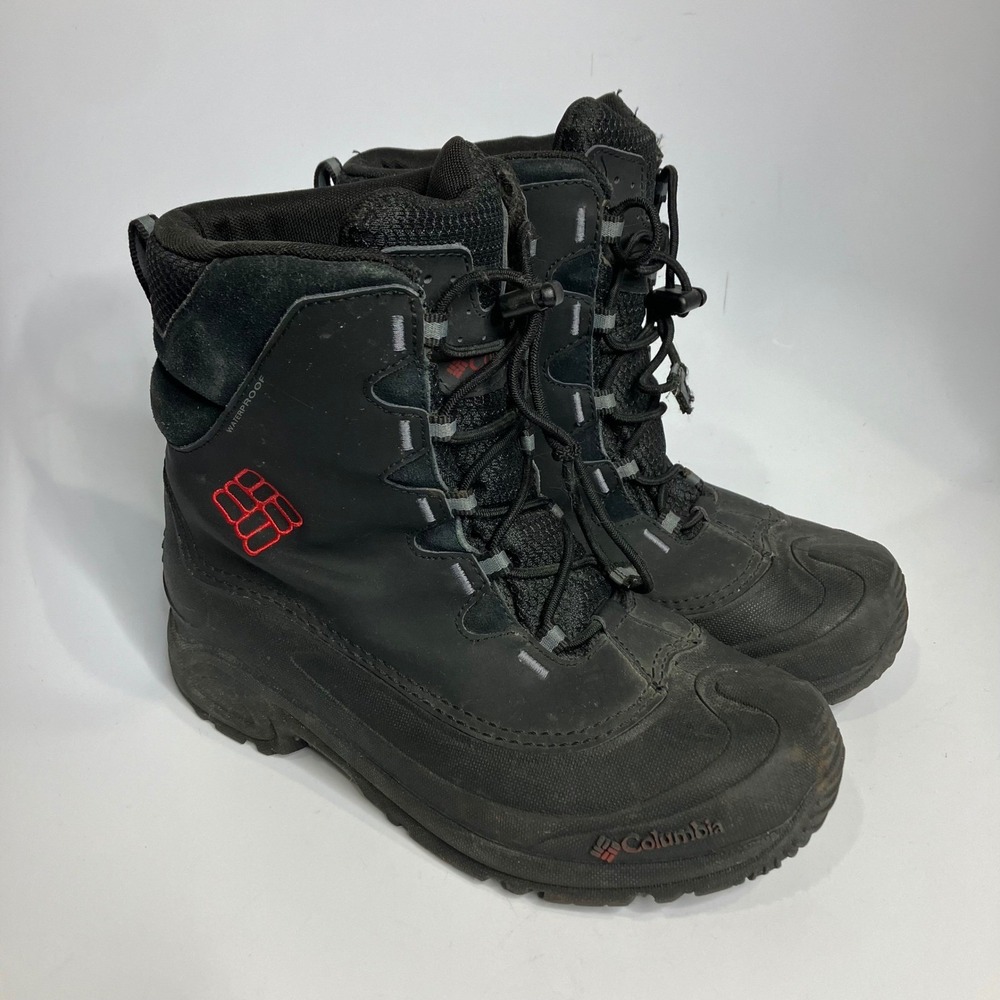 Columbia Bugaboot lace up insulated winter boots‎ women's size 6 black